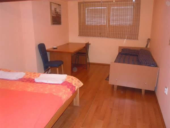 Apartment Fontana Belgrade Luaran gambar
