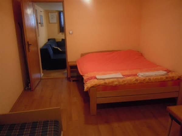 Apartment Fontana Belgrade Luaran gambar