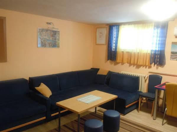 Apartment Fontana Belgrade Luaran gambar